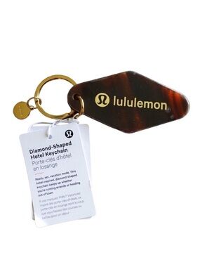 lululemon Diamond Shaped Marble Brown Gold Tone Hotel Key Chain NWT